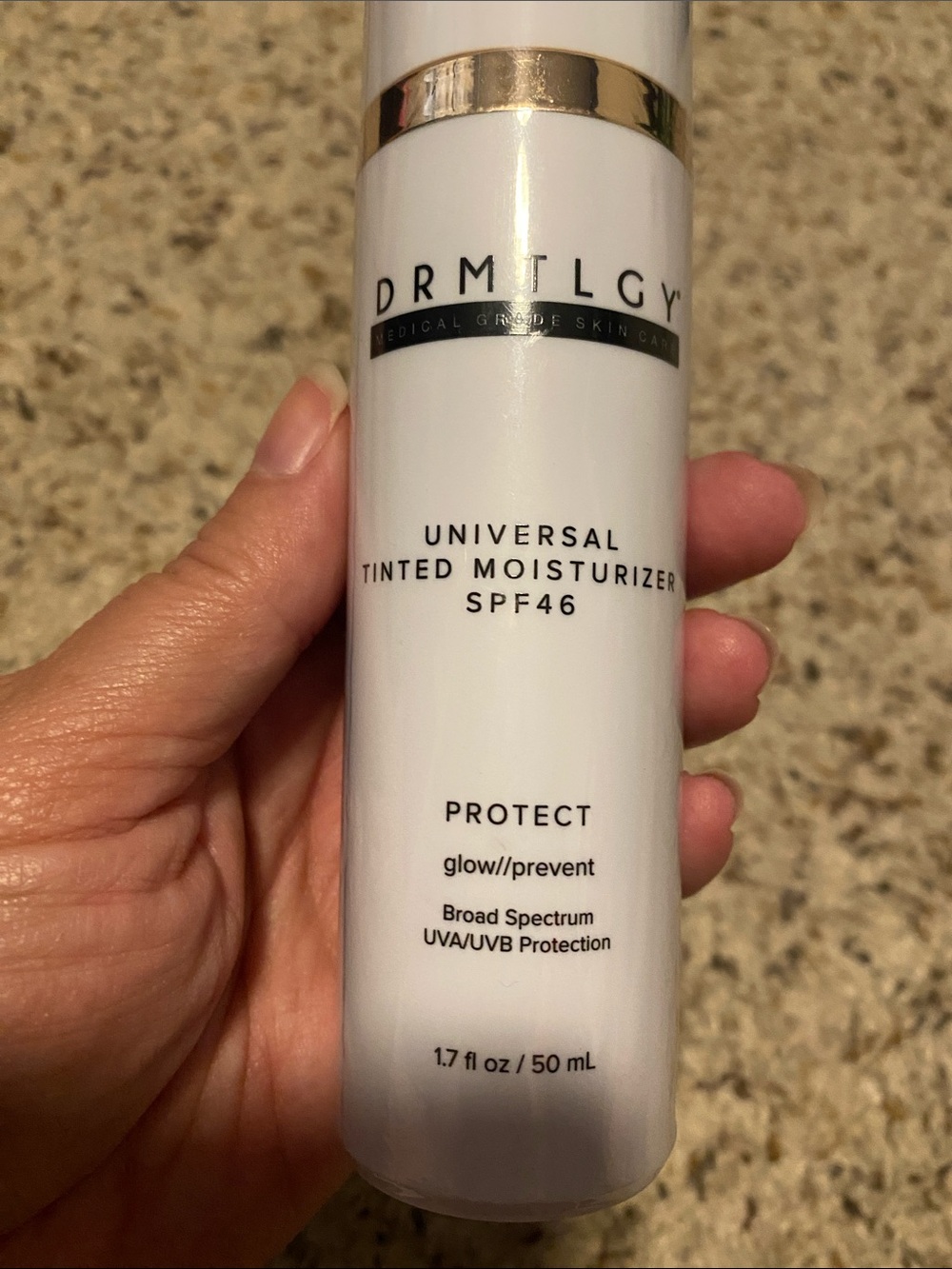 DRMTLGY Universal Tinted Moisturizer SPF 46 - Picture 2 of 4